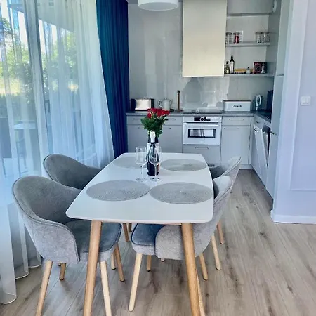 아파트 108 Prestige By The Z Basenem I *