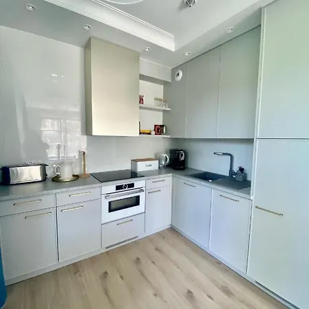 아파트 108 Prestige By The Z Basenem I