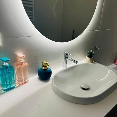 108 Prestige By The Z Basenem I Διαμέρισμα *