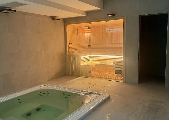 108 Prestige By The Z Basenem I *